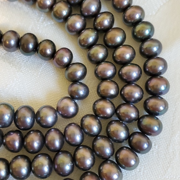 Silver Freshwater Double Strand Peal Necklace - Picture 3 of 7